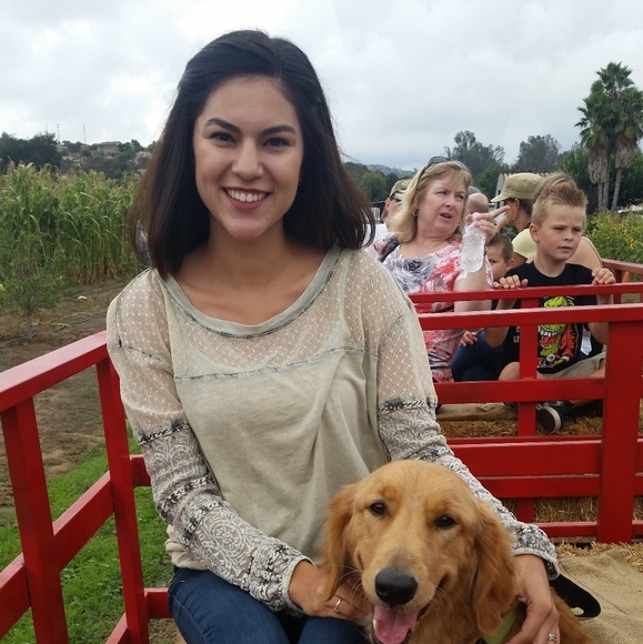 Meet your Posher, Elizabeth - Picture 1 of 1